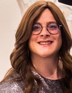 Golda Junik.jpg